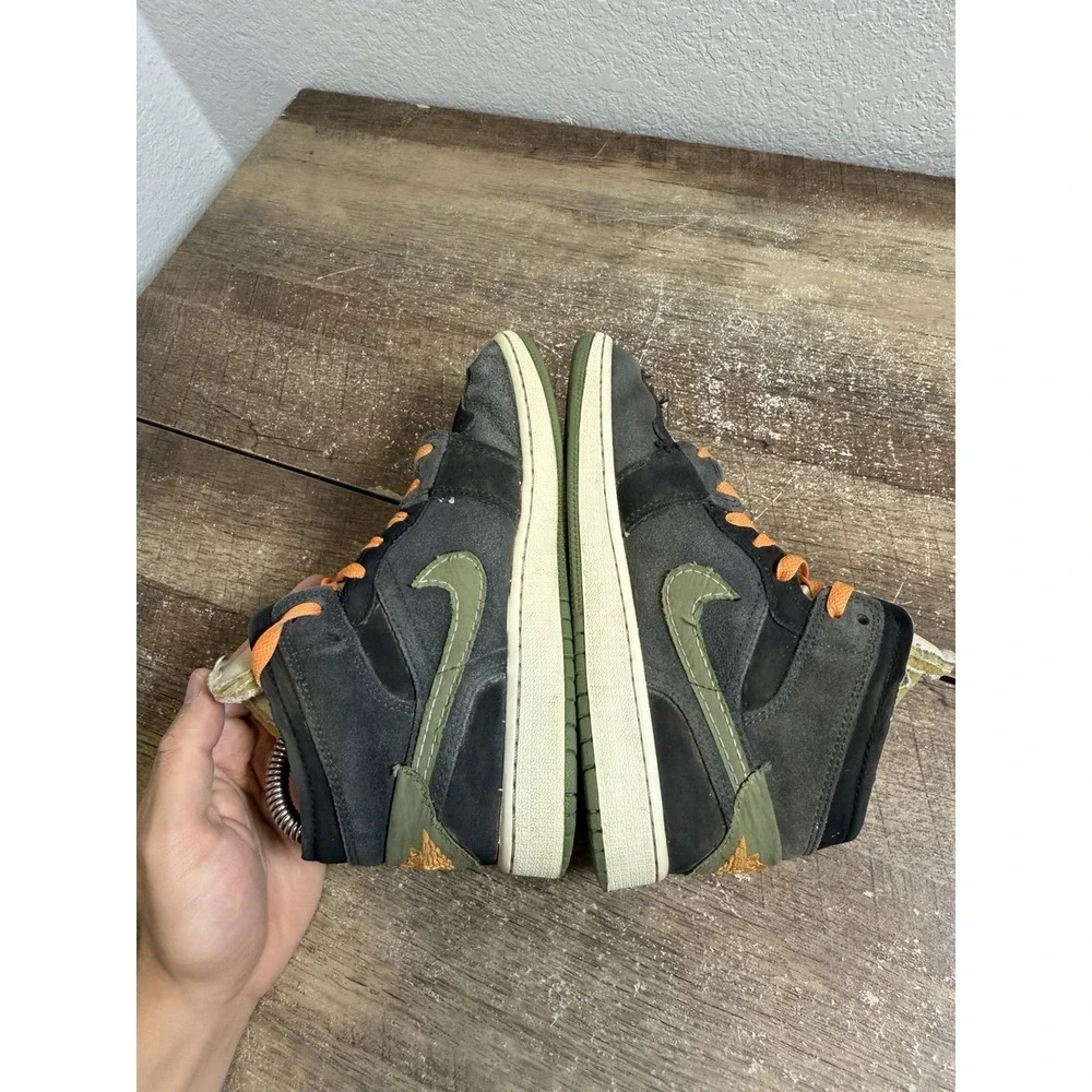 Air Jordan 1 Mid Craft Anthracite Light Olive GS Shoe‎ Size 4.5Y Gray FD5847-003